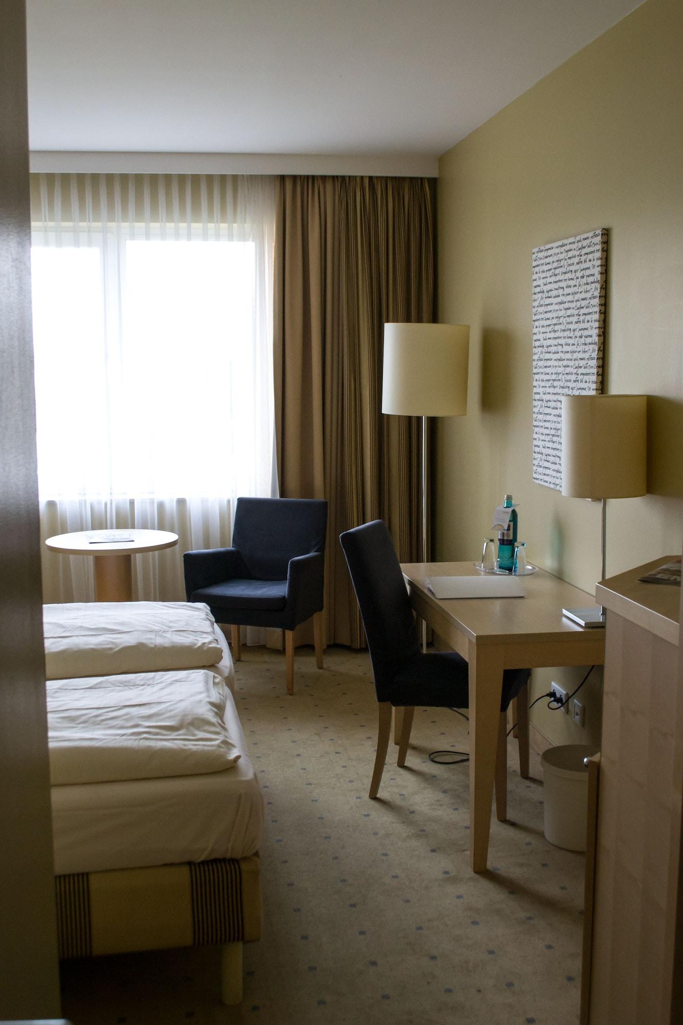 Relexa Hotel Ratingen City Extérieur photo