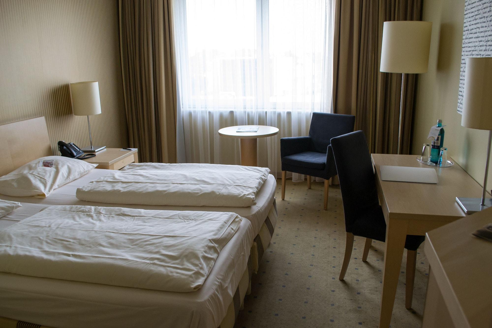 Relexa Hotel Ratingen City Extérieur photo